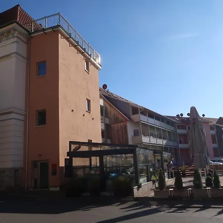 Hostel Luxus Rabe