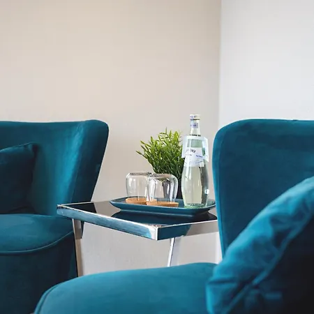 Luxus Rabe Hostel