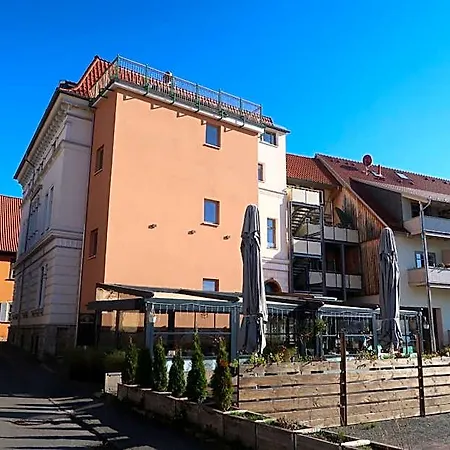 Hostel Luxus Rabe *