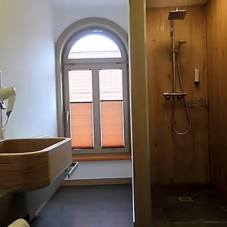 Hostel Luxus Rabe Mühlhausen